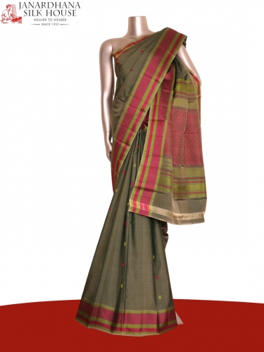 Traditional Thread Weave Kanjeevaram Silk Saree